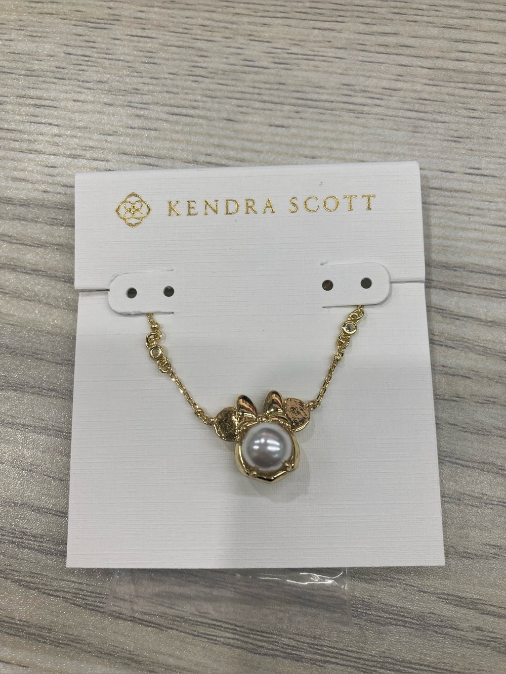 Kendra Scott Gold Pearl-Style Pendant Necklace